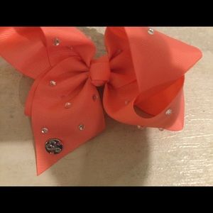 Mini Coral Jojo Bow